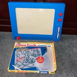 Vintage Magna Doodle with Disney The Little Mermaid Ariel Drawing Stencils